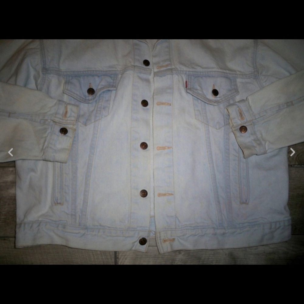 Vtg Levi’s Red Tag Denim Chore Trucker Jean Jacket Trucker Fits Like A Large - Picture 5 of 11